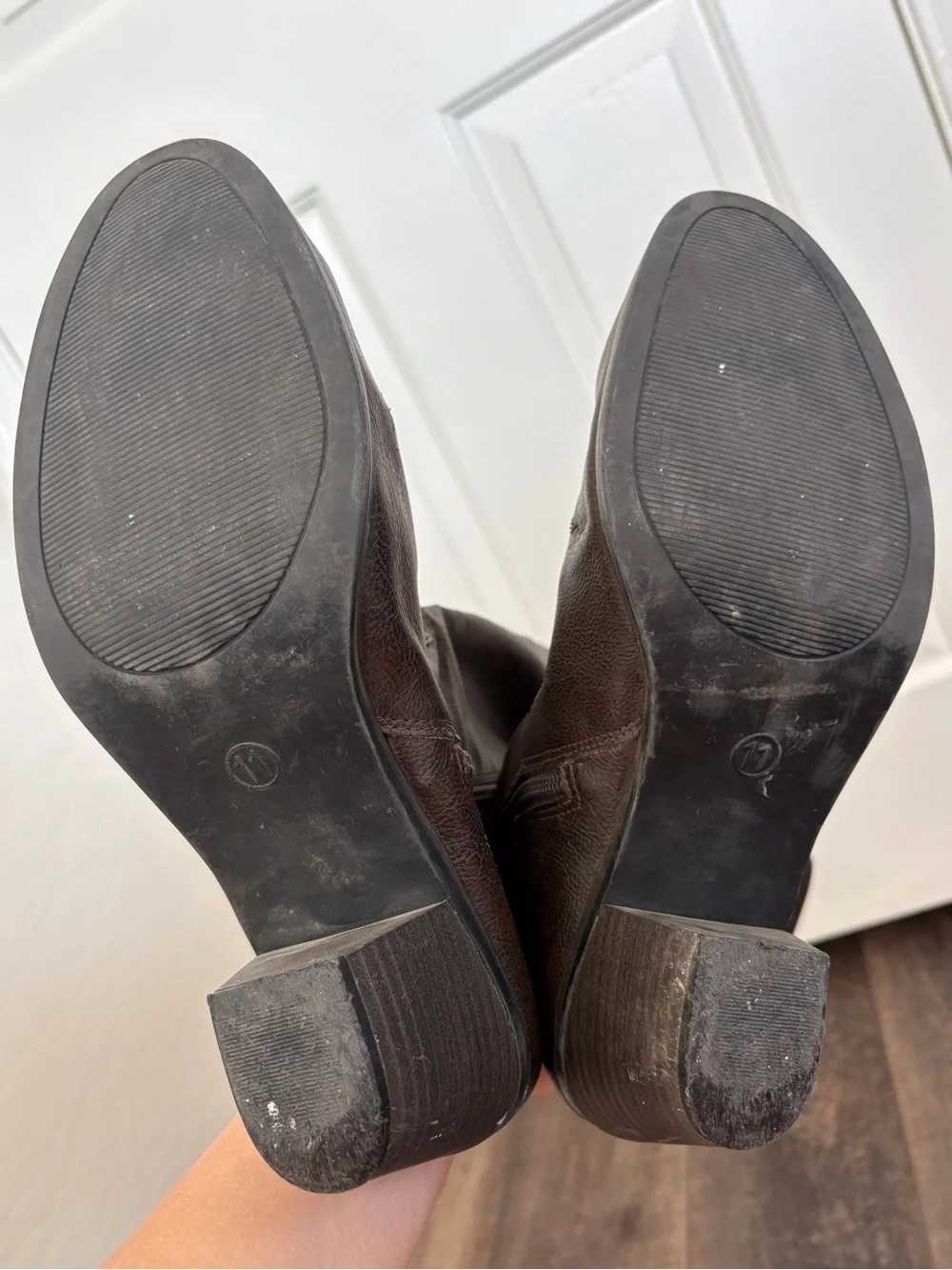 Mossimo Supply Co Dark Brown Western Cowgirl Boots